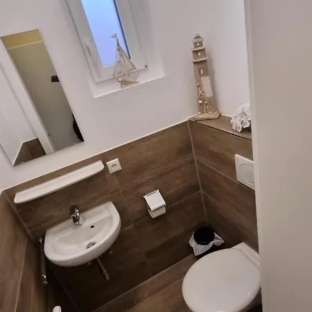 Strandengel Semesterbostad Dorumer Neufeld